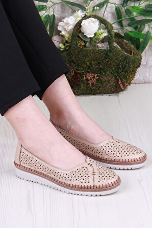 Mehmet Mete 1007 Rahat Lazer Delikli Hakiki Deri Kadın Ayakkabı