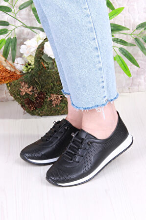 Fort 2035 Lara Comfort Baskı Detaylı Lastik Bağçıklı Kadın Ayakkabı