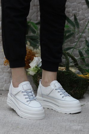 Fort Guja 24Y314-8 News Fashion Gizli Dolgu Topuk Sneaker Kadın Ayakkabı