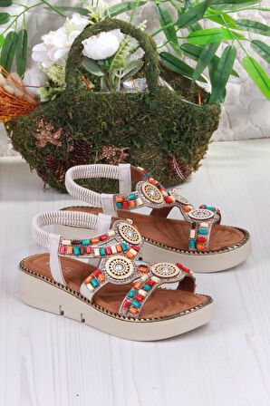 Fort 079-501 Fls Boncuk Renkli Toka Detaylı Lastik Bağlı Kalın Taban Kadın Sandalet