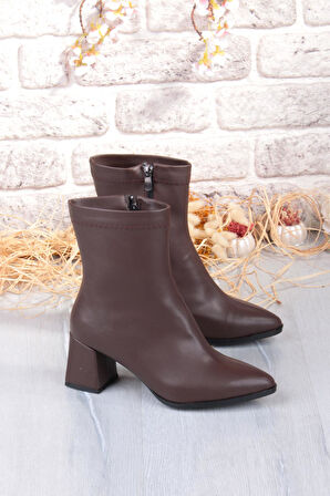 Fort 1193 Uraz Rahat 6 Cm Kalın Topuk Yüksekliği Sivri Burun Kadın Bot