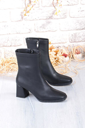 Fort 1195 Uraz Rahat 6 Cm Kalın Topuk Yüksekliği Kut Burun Kadın Bot