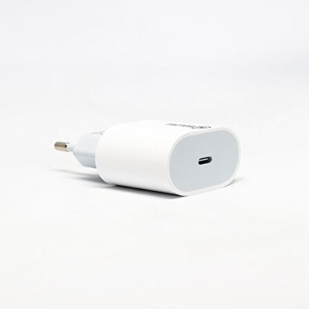Global PD20W Quick Charger 20W­ Type-C to Type-C 3M Kablolu Şarj Set Beyaz
