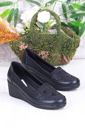 Fort Sdf B-01 Siyah Hafif Taş Baskılı Dolgu Taban Şık Kadın Günlük Ayakkabı