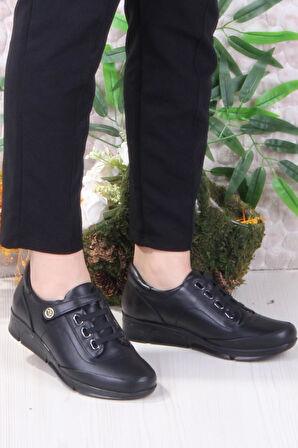 Mehmet Mete 4213 Rahat Esnek Cırtlı Hakiki Deri Kadın Ayakkabı