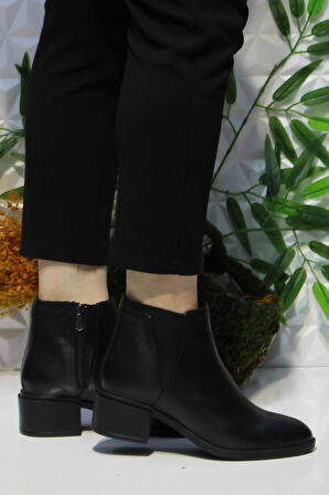 Mehmet Mete Frida 4205 Rahat Esnek Hakiki Deri Kadın Bot