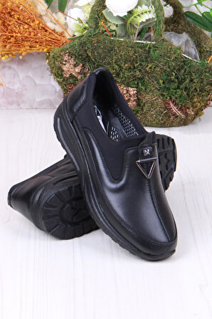 Mehmet Mete 4280 Yumuşak Hafif Rahat Hakiki Deri Kadın Ayakkabı