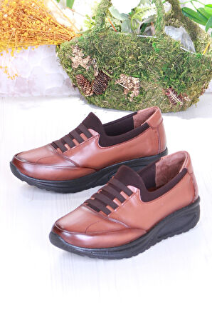 Mehmet Mete 4282 Yumuşak Hafif Rahat Hakiki Deri Kadın Ayakkabı