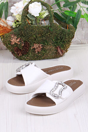 Fort 35033 Diva Comfort Taş Toka Detaylı Kadın Terlik