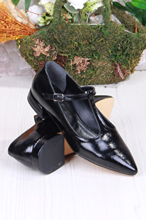 Fort 35697 Witty Rugan Şık Rahat Sivri Burun Kadın Babet