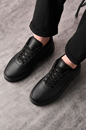 Günlük Siyah Beyaz Erkek Sneaker Ayakkabı