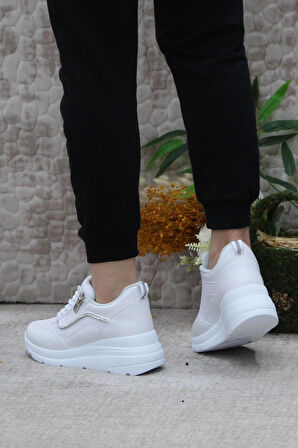 Fort Flet 207 Beyaz Fermuarlı Bağçıklı Dolgu Taban Kadın Spor Ayakkabı