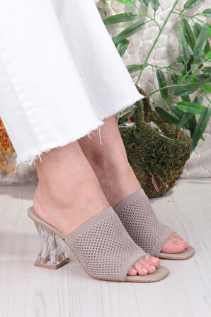 Fort 6396 Dantel Örgülü Şeffaf Topuklu Kadın Terlik