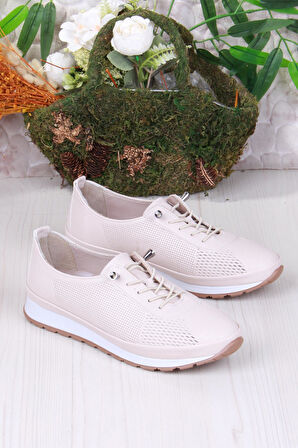 Fort 701-5 Anatomik Rahat Lazer Baskılı Lastik Bağcıklı Kadın Ayakkabı