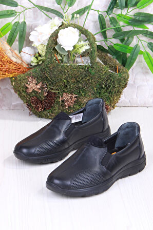 Mehmet Mete 32028 Anatomik Hafif Rahat Hakiki Deri Kadın Ayakkabı