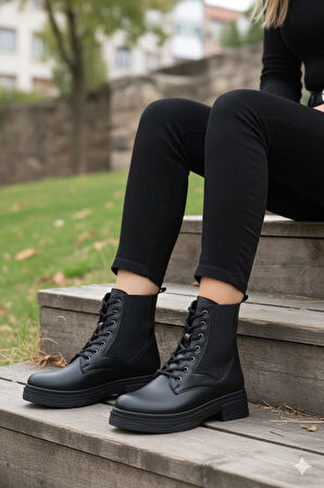 Fort 813705 Ventes Sıcak Astar İki Tarafı Lastikli Bağçıklı Kaymaz Taban Kadın Bot