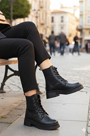 Fort 813705 Ventes Sıcak Astar İki Tarafı Lastikli Bağçıklı Kaymaz Taban Kadın Bot