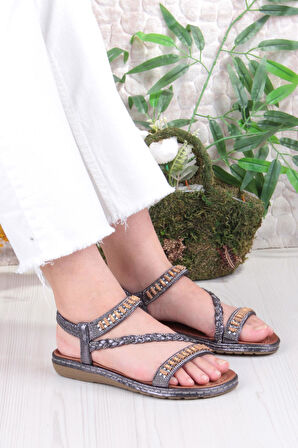 Fort Guja 24Y152-18 Anatomik Rahat Kaymaz Taban Taşlı Kadın Sandalet