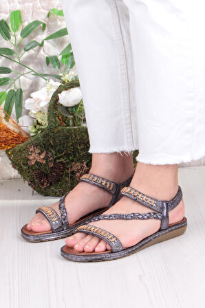 Fort Guja 24Y152-18 Anatomik Rahat Kaymaz Taban Taşlı Kadın Sandalet