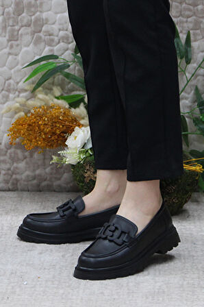 Fort 71119 Siyah Cilt Toka Detaylı Rahat Loafer Kadın Ayakkabı