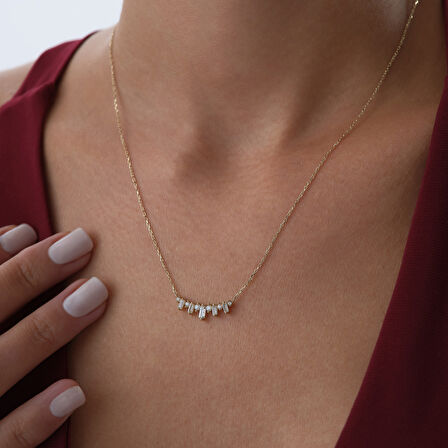 Dikdörtgen Taşlı Işık Kolye