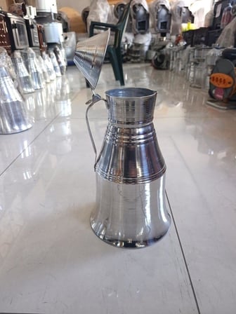 Alüminyum Güğüm No 3 Beyaz 3 Litre su Süt Güğümü Sütlük Su Yoğurt Ayran Saklama Kabı