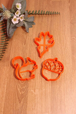 Sincap Meşe Palamudu Ve Yaprak Kurabiye Kalıbı Ve Hamur Şekillendirici 3lü Set