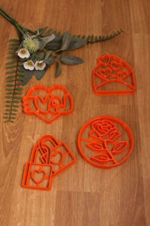 Gül Kalp Dolu Zarf Asma Kilit Love Yazılı Kalp 4'lü Set Kurabiye Kalıbı Ve Hamur Şekillendirici