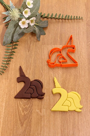 2 Yaş Doğum Günü Rakam Unicorn Gökkuşağı 3lü Set Kurabiye Kalıbı Ve Hamur Şekillendirici