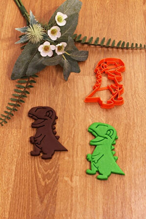 Trex Triceratops Stegosaurus Dinazor Ayak Izi 4lü Set Kurabiye Kalıbı