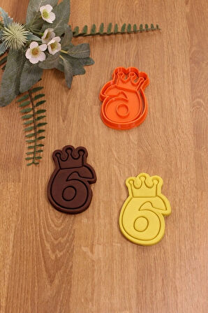 Taçlı 6 Altı Rakam Kurabiye Kalıbı Ve Hamur Şekillendirici
