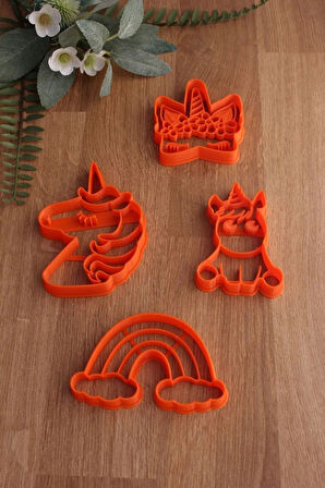 Unicorn Boynuzlu At Gökkuşağı Çiçekli Taç 4'lü Set Kurabiye Kalıbı Ve Hamur Şekillendirici