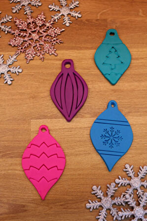 Yılbaşı Yeni Yıl Noel Ornament Süsleme 4'lü Set Kurabiye Kalıbı ve Hamur Şekillendirici