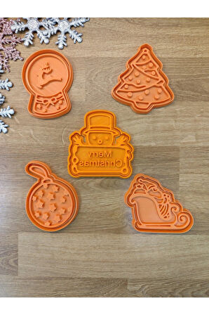 Yılbaşı Yeni Yıl Noel Baba Kızağı Merry Christmas Geyikli Kar Küre Noel Ağacı Kurabiye Kalıbı Seti