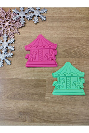 Yılbaşı Yeni Yıl Atlı Karınca Carousel Karusel Kurabiye Kalıbı ve Hamur Şekillendirici