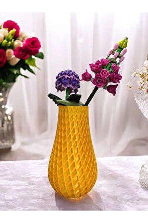 Karo Desenli İskandinav Tarz Özel Tasarım Dekoratif Vazo Biyoplastik Parlak Altın