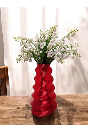 Wobbly Dalgalı İskandinav Tarz Vazo Özel Tasarım Dekoratif Vazo Biyoplastik Transparan Kırmızı