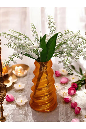 Wobbly Dalgalı İskandinav Tarz Vazo Özel Tasarım Dekoratif Vazo Biyoplastik Transparan Turuncu