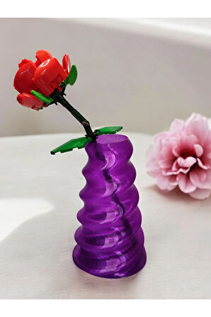Wobbly Dalgalı İskandinav Tarz Vazo Özel Tasarım Dekoratif Vazo Biyoplastik Transparan Mor