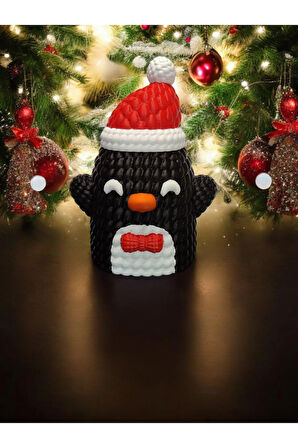 Yılbaşı Dekoru Noel Baba Şapkalı Penguen Düzenleyici Dekoratif Obje