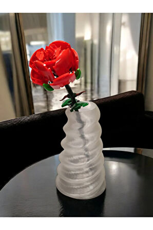 Wobbly Dalgalı İskandinav Tarz Vazo Özel Tasarım Dekoratif Vazo Biyoplastik Transparan Beyaz