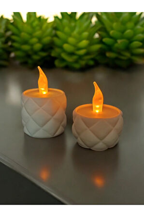 Kapitone Kumaş Desenli Alev Efektli Titreyen Led Mumlu Ve Mumluk Beyaz 2'li Set