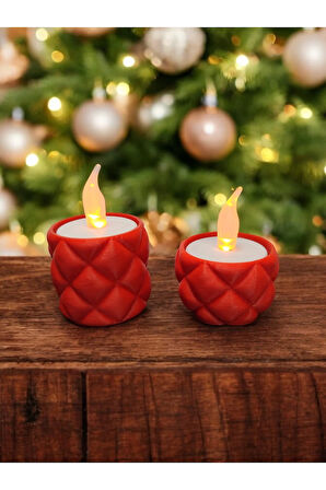 Kapitone Kumaş Desenli Alev Efektli Titreyen Led Mumlu Ve Mumluk Kırmızı 2'li Set