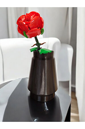 Dev Blok Görünümlü Siyah Vazo Biyoplastik Ve Blok Kırmızı Gül Yapım Seti