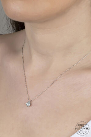 SWAROVSKİ CRYSTAL TEK TAŞ  925 AYAR GÜMÜŞ KOLYE