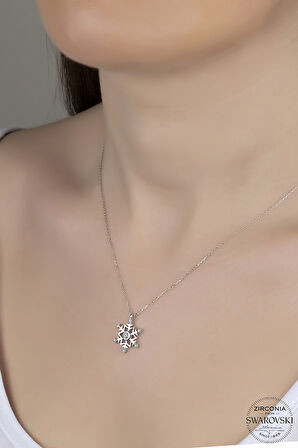 SWAROVSKİ CRYSTAL KAR TANESİ  925 AYAR GÜMÜŞ KOLYE