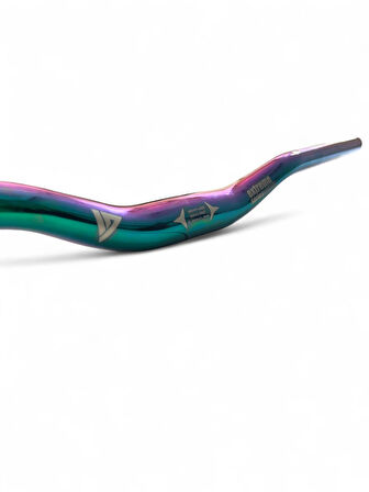 Vona 31,8MM X 720 mm Alüminyum Rainbow Gidon Boğazı