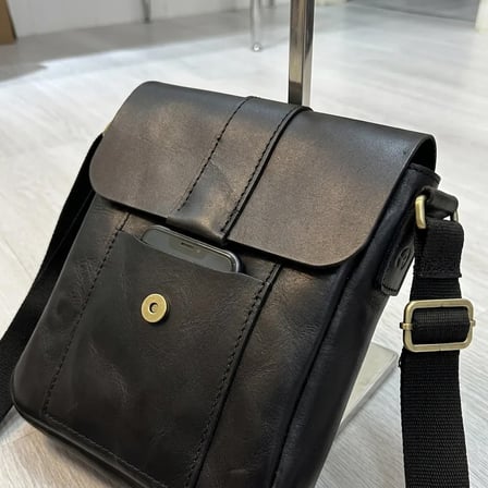Unisex Hakiki Deri Siyah Postacı Çantası Ayarlanabilir Askılı Çapraz Çanta 24x21 cm