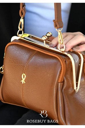 Kadın Günlük Omuz Çantası – Fermuar Kapamalı 4 Bölmeli Model