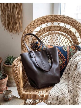 City Rebel Collection Omuz Çantası – Minimal ve Güçlü Şehir Stili